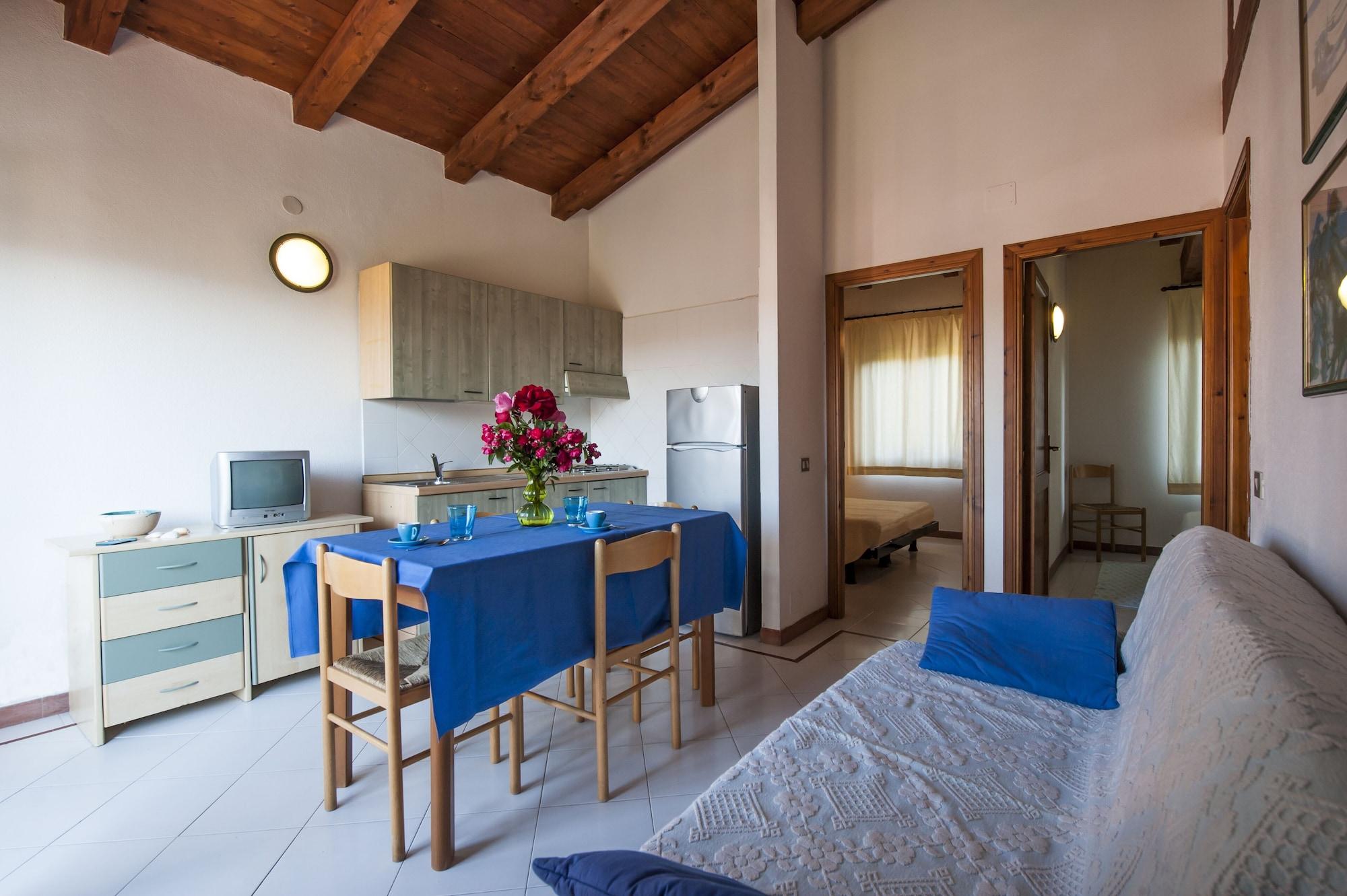 Residence Approdo Verde San Teodoro  Exteriör bild
